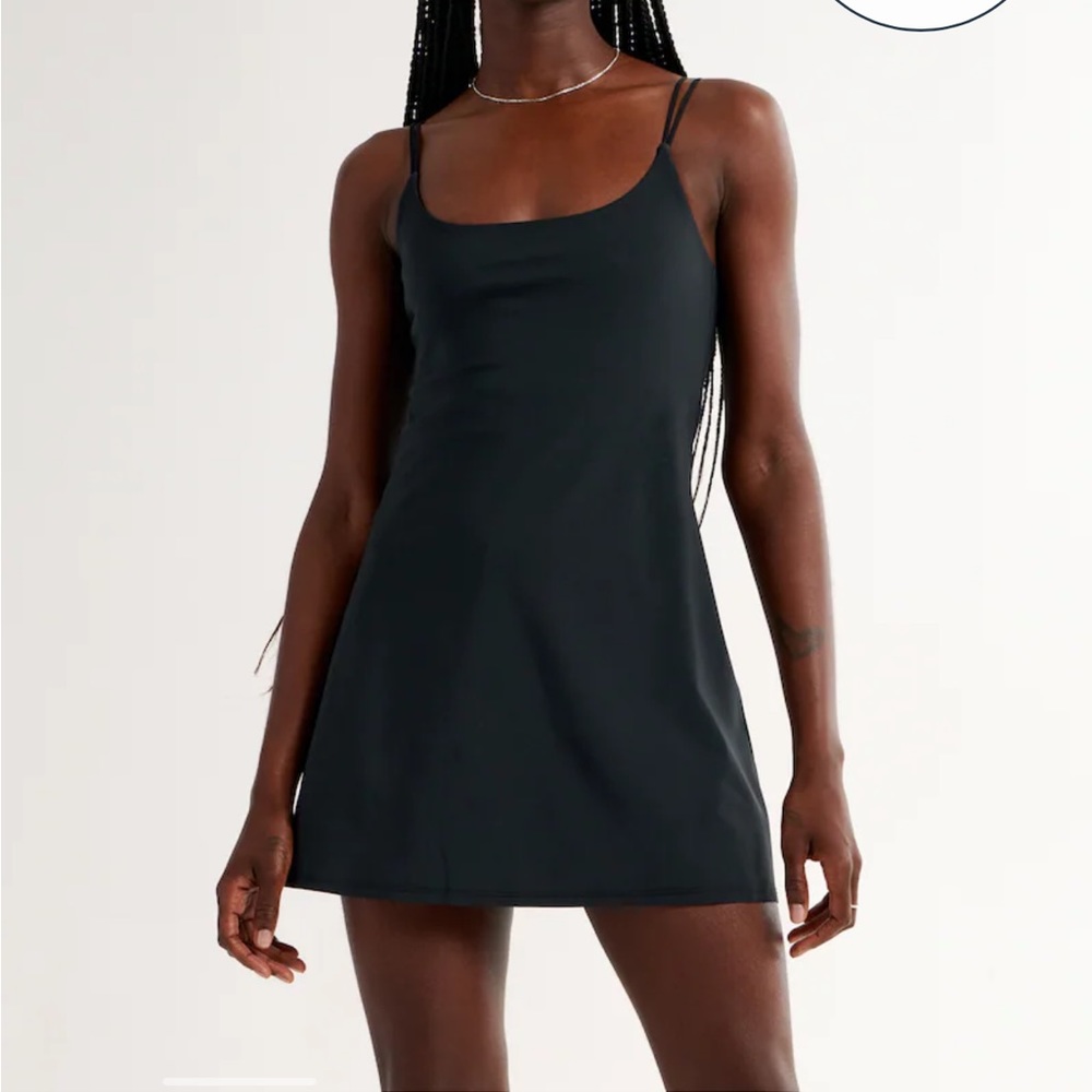Black traveler mini dress